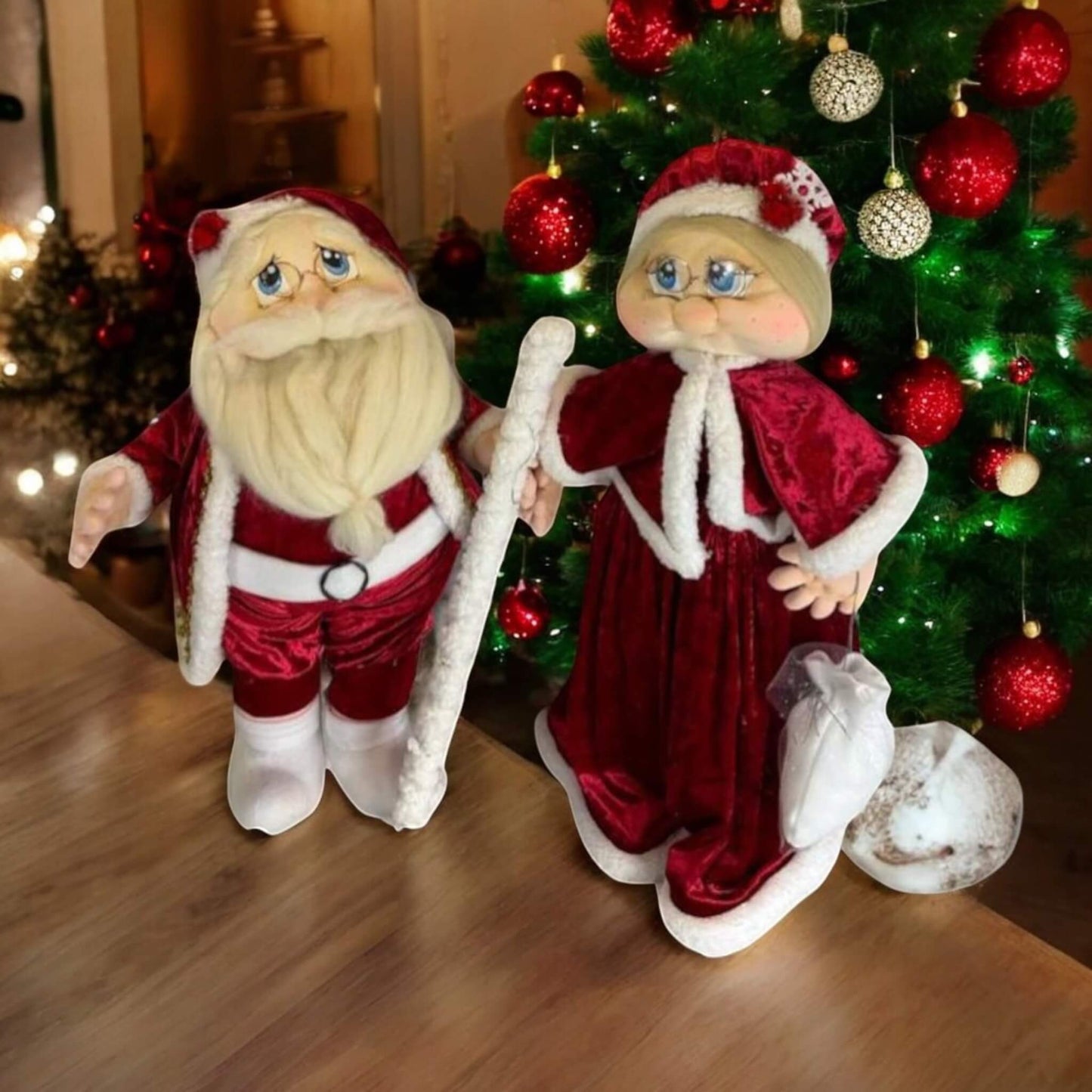 Santa and Mrs Claus handcrafted Christmas figures by DWcraftworks holiday decor