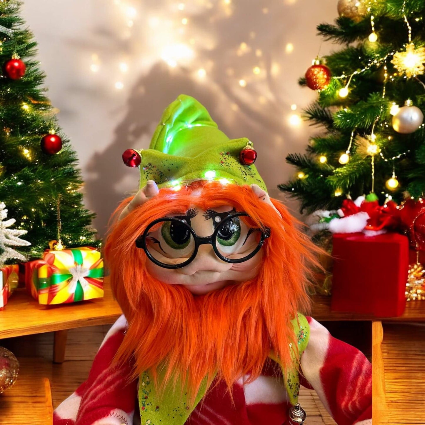 Merry Pockets elf – A Handcrafted Holiday Treasure