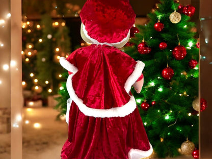 Santa & Mrs. Claus – Handcrafted Holiday Cheer